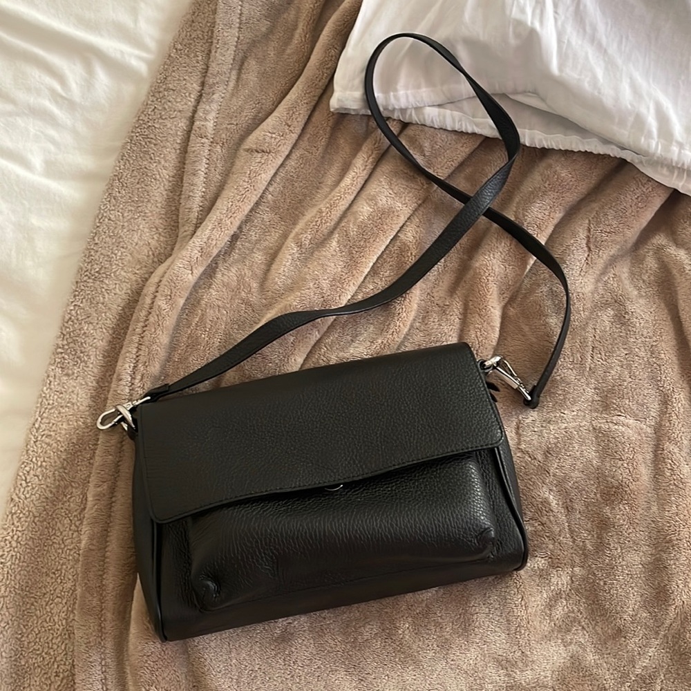 and other stories black crossbody/shoulder bag